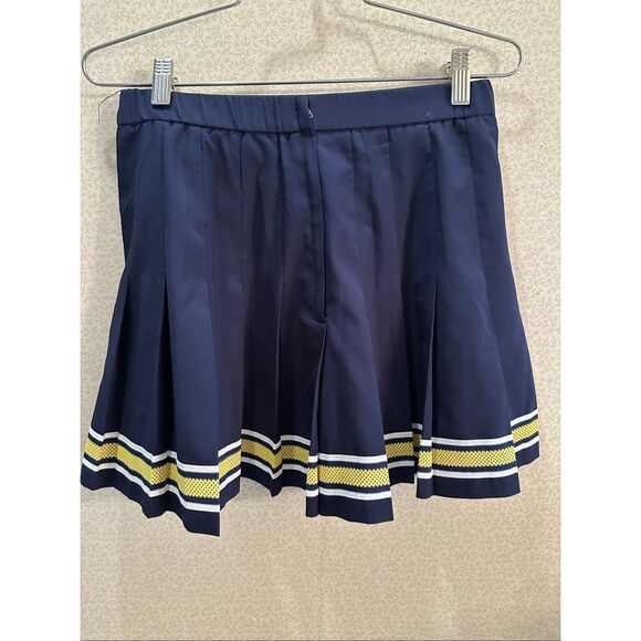 Pleated mini skirt - Picture 3 of 5